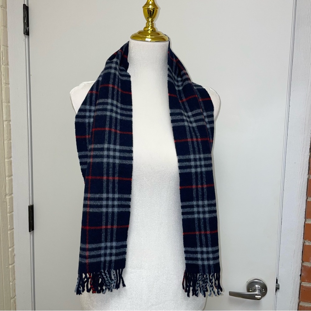 Burberry Scarf! Luxury Scarf!